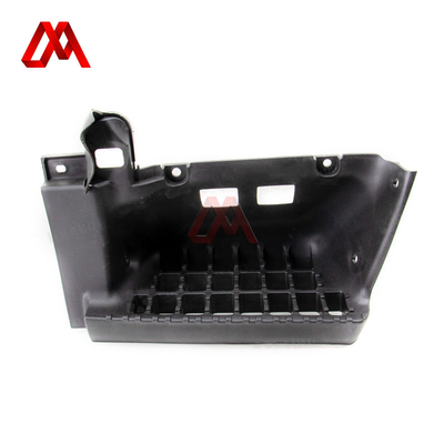 Left Plastic Step for ISUZU ELF Since 2003 IZUMI  Genuine Part 8-97997-854-PT