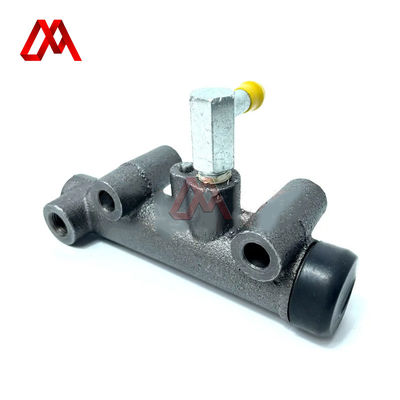 Masters OE 1-47500232-0 1-47500239-2 Clutch Master Cylinder For ISUZU FVR96