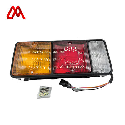 IZUMI MK485640 Light Assembly for Mitsubishi FUSO