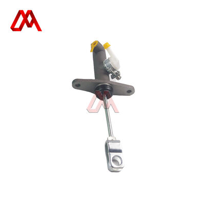 8-97167406-0 8-98117644-0 Clutch Master Cylinder Assembly 8971674060 8981176440 For ISUZU NKR55 4JB1