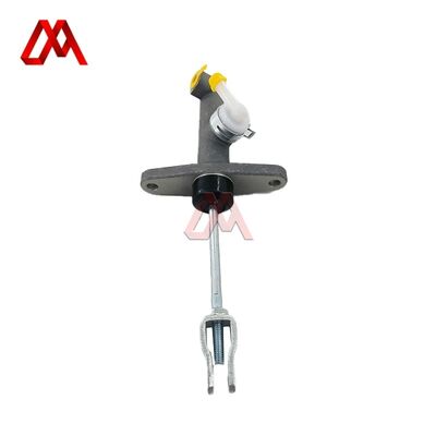 8-97167406-0 8-98117644-0 Clutch Master Cylinder Assembly 8971674060 8981176440 Suitable for ISUZU NKR55 4JB1