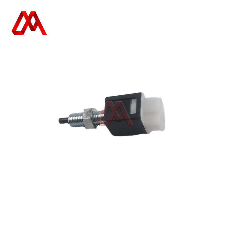8973582480 8-97358248-0 Clutch Switch Isuzu Truck Body Parts For ISUZU NKR55 4JB1