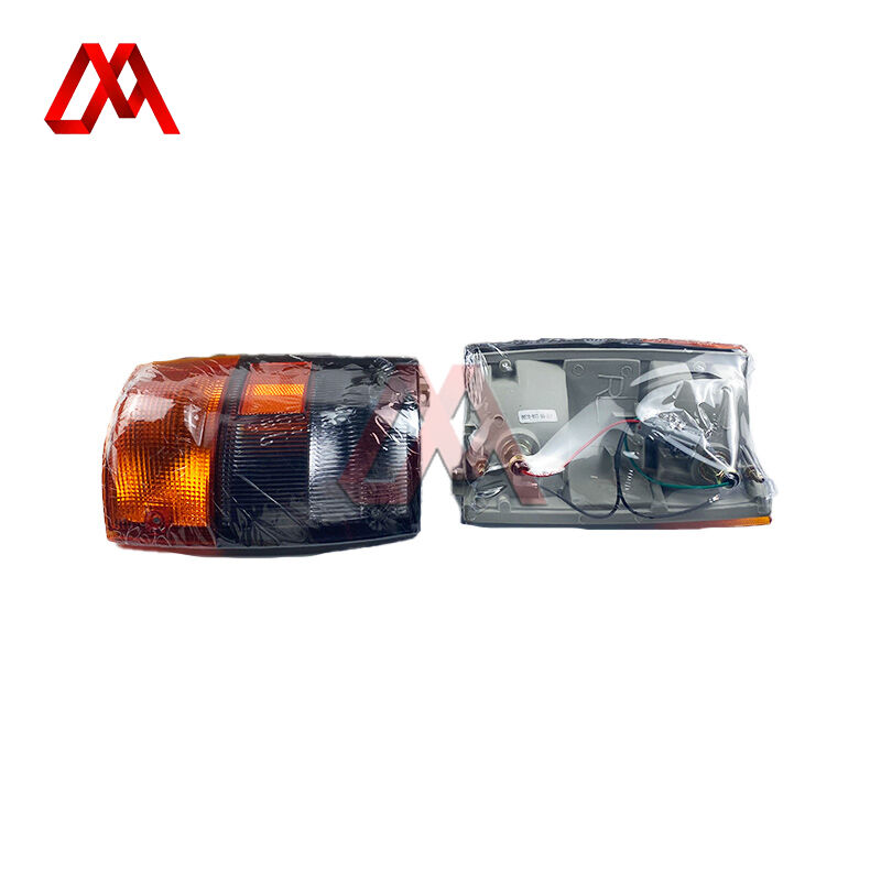 IZUMI 8-97855111-2 8978551112 Front Combination Lamp Assembly for ISUZU NKR55 4JB1