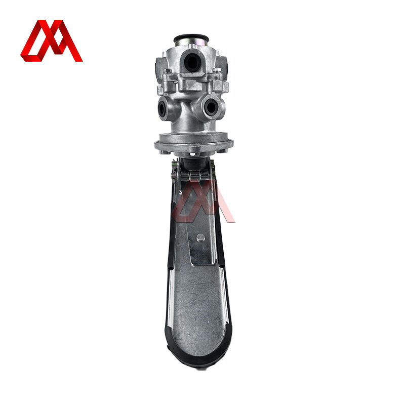 MC838211 OEM Standard Brake Valve for Mitsubishi Truck Spare Parts