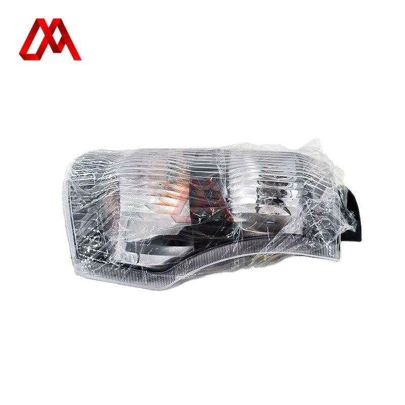 8-98053939-0 8-98010882-0 8-98010884-0 Front Combination Lamp Assembly 8980539390 8980108820 8980108840 for ISUZU 600P